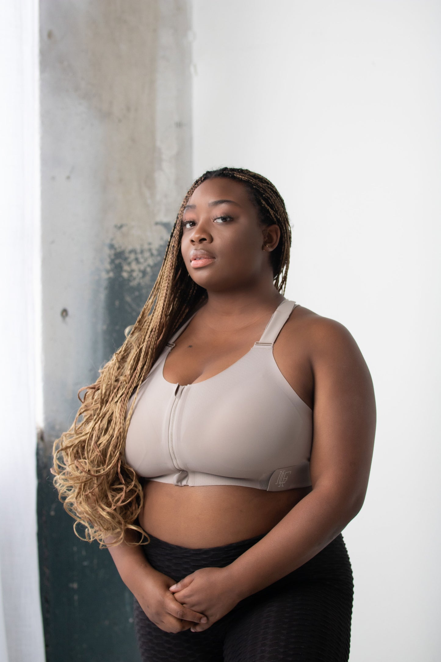 THE FEMME EN FORCE-LIGHT KHAKI