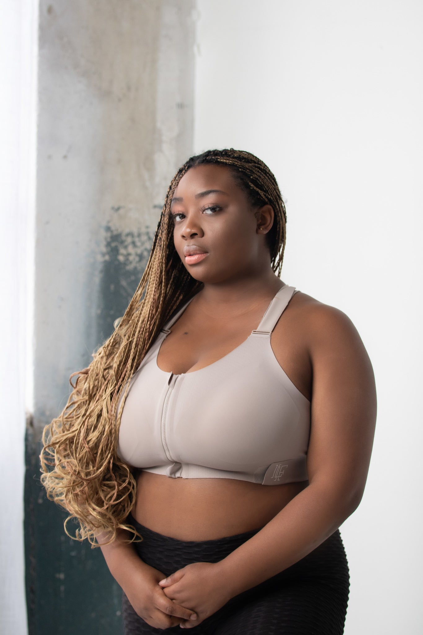 THE FEMME EN FORCE-LIGHT KHAKI